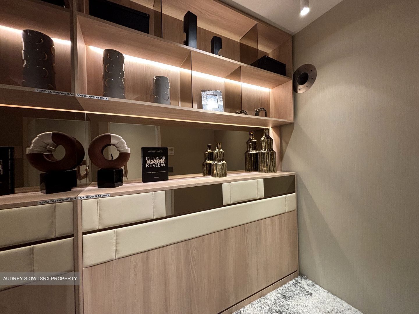 Chuan Park (D19), Condominium #557498001